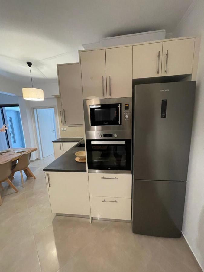 Agora Luxury Apartment 1 Loutráki Dış mekan fotoğraf